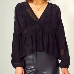 ARITZIA WILFRED Augustine Peplum Ruffled Floral Blouse Black in XS